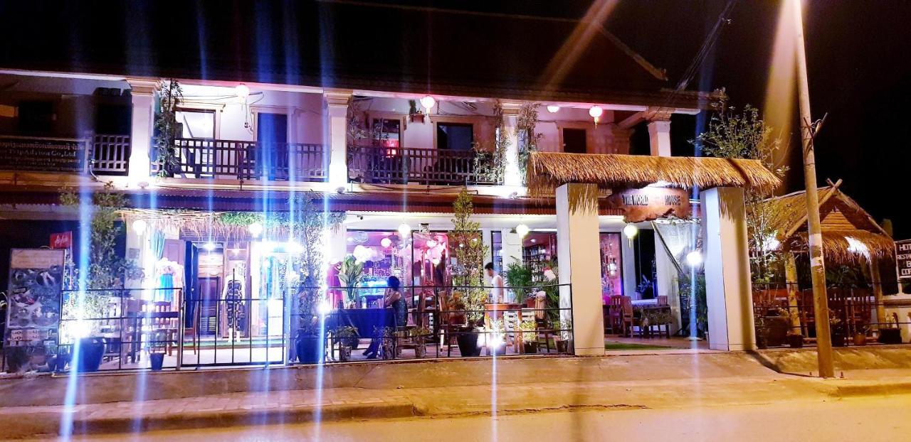 The World Hotel Luang Prabang Exteriör bild